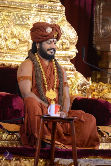 2-NITHYA-SATSANG_Photo_1017_DSC_1688_CMP_WM