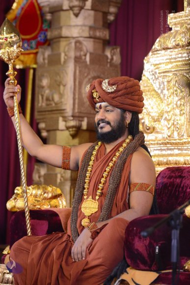 2-NITHYA-SATSANG_Photo_1036_DSC_1720_CMP_WM