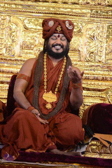 2-NITHYA-SATSANG_Photo_1081_DSC_1806_CMP_WM