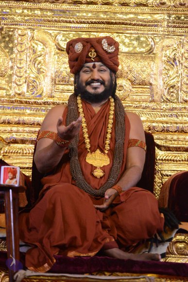 2-NITHYA-SATSANG_Photo_1087_DSC_1812_CMP_WM