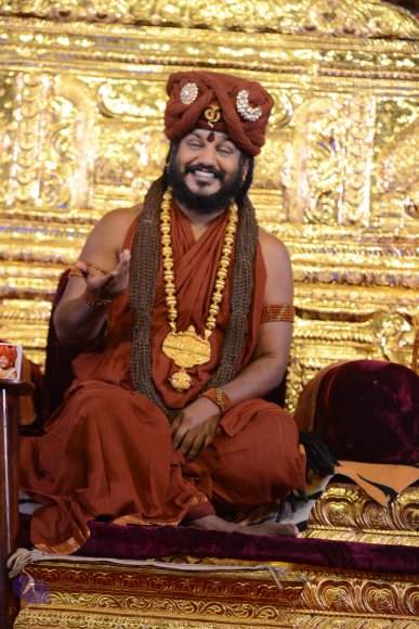 2-NITHYA-SATSANG_Photo_1095_DSC_1820_CMP_WM