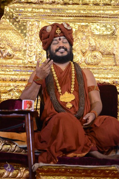 2-NITHYA-SATSANG_Photo_1120_DSC_1848_CMP_WM