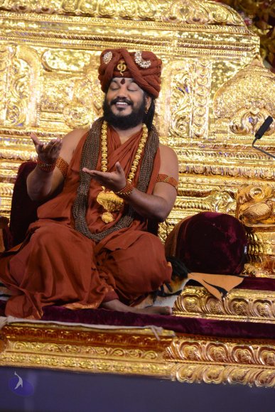 2-NITHYA-SATSANG_Photo_1142_DSC_1872_CMP_WM