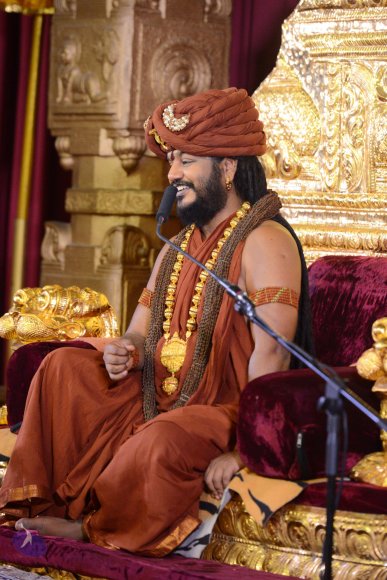 2-NITHYA-SATSANG_Photo_1199_DSC_1975_CMP_WM