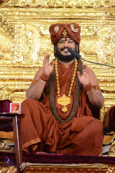 2-NITHYA-SATSANG_Photo_1207_DSC_1988_CMP_WM