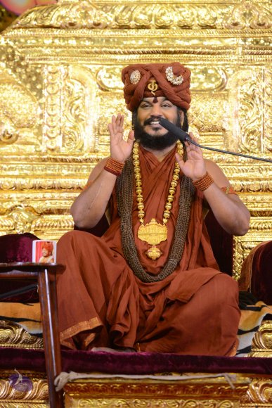 2-NITHYA-SATSANG_Photo_1208_DSC_1990_CMP_WM