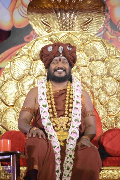 01-Nithya-Satsang_Photo_1018_DSC_6603_CMP_WM