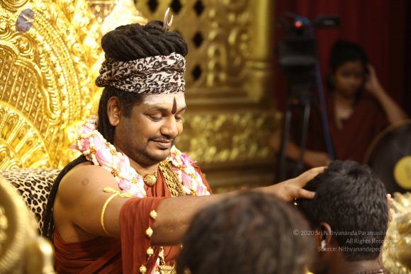 01-DARSHAN_Photo_1029_IMG_1251_CMP_WM