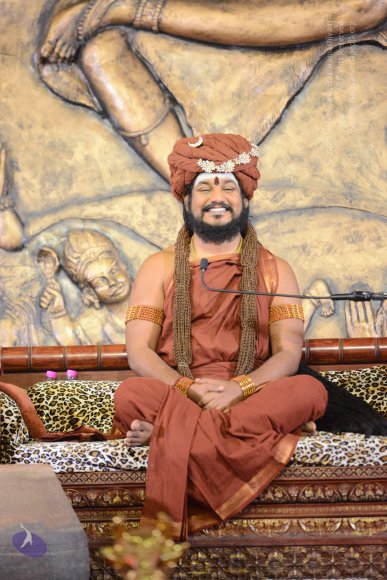 1-NITHYA-SATSANG_Photo_1003_DSC_0116_CMP_WM