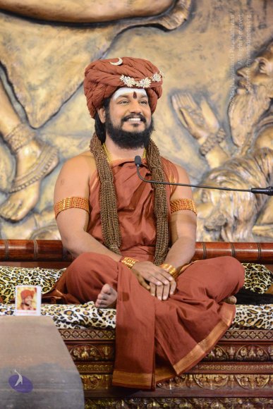 1-NITHYA-SATSANG_Photo_1011_DSC_0124_CMP_WM