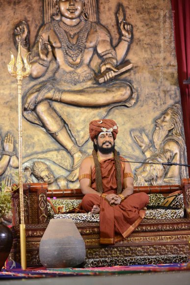 1-NITHYA-SATSANG_Photo_1014_DSC_0151_CMP_WM