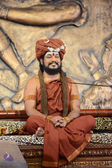 1-NITHYA-SATSANG_Photo_1024_DSC_0161_CMP_WM