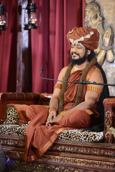 1-NITHYA-SATSANG_Photo_1040_DSC_0209_CMP_WM