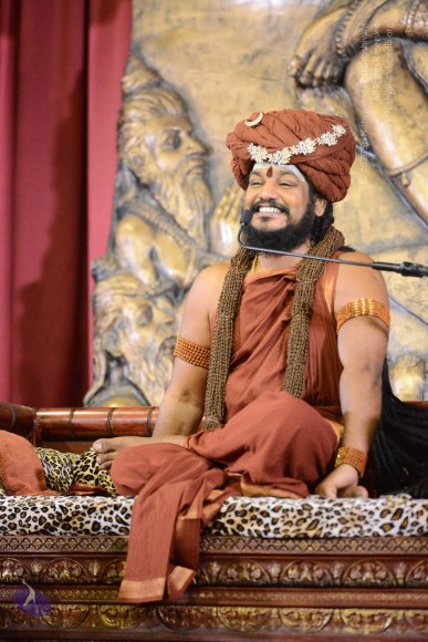 1-NITHYA-SATSANG_Photo_1059_DSC_0257_CMP_WM