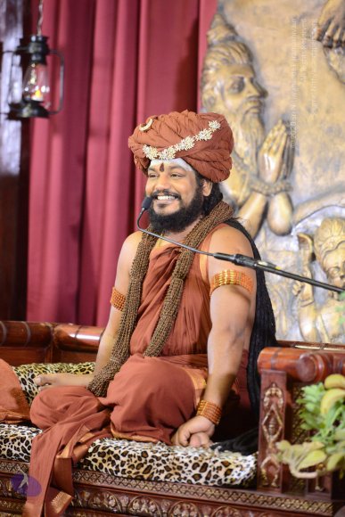 1-NITHYA-SATSANG_Photo_1071_DSC_0277_CMP_WM