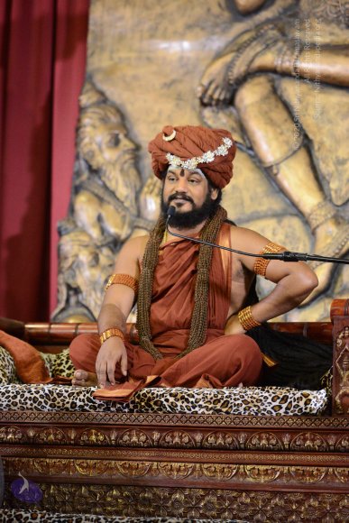 1-NITHYA-SATSANG_Photo_1082_DSC_0318_CMP_WM