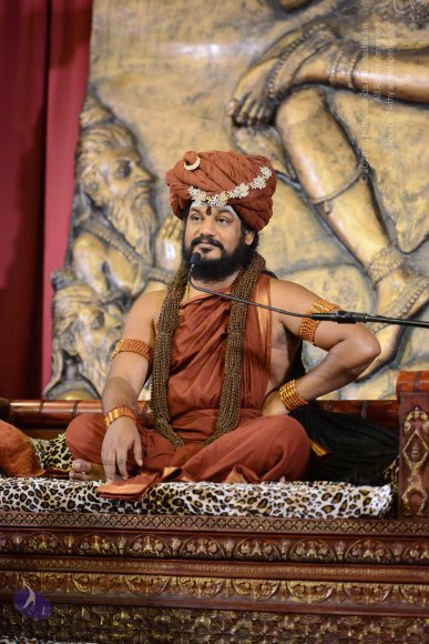 1-NITHYA-SATSANG_Photo_1084_DSC_0320_CMP_WM