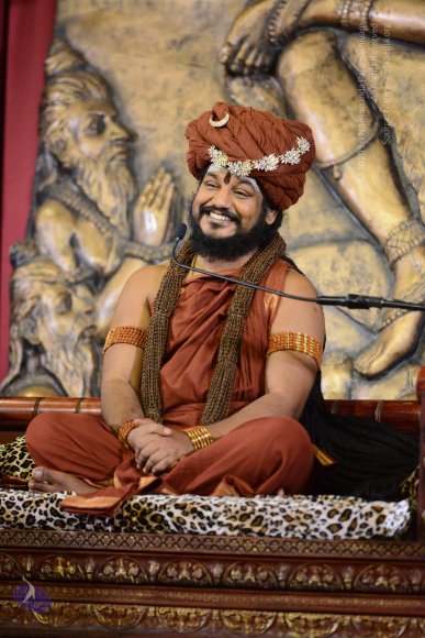 1-NITHYA-SATSANG_Photo_1086_DSC_0322_CMP_WM