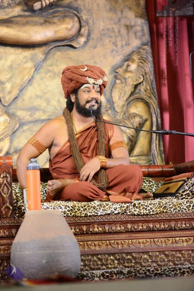 1-NITHYA-SATSANG_Photo_1102_DSC_0410_CMP_WM