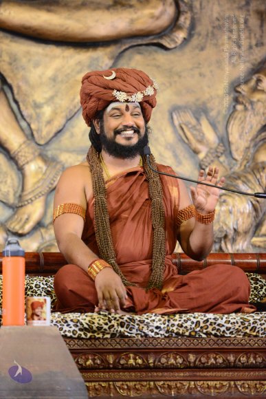 1-NITHYA-SATSANG_Photo_1121_DSC_0473_CMP_WM