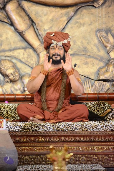 1-NITHYA-SATSANG_Photo_1126_DSC_0478_CMP_WM