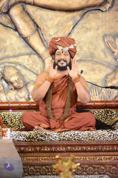 1-NITHYA-SATSANG_Photo_1127_DSC_0479_CMP_WM