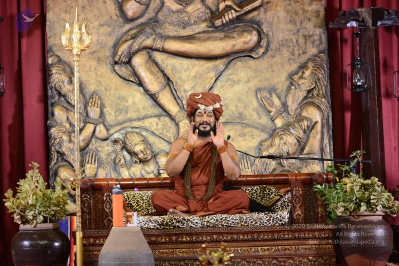 1-NITHYA-SATSANG_Photo_1138_DSC_0490_CMP_WM