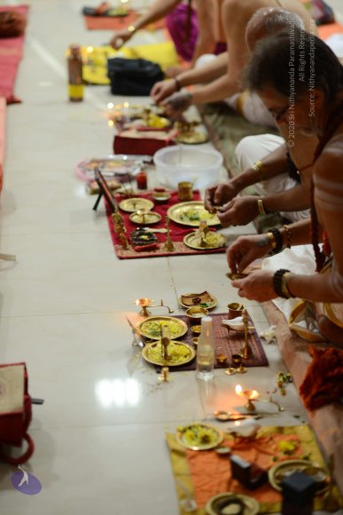 2-TEMPLE_Photo_1002_DSC_0016_CMP_WM