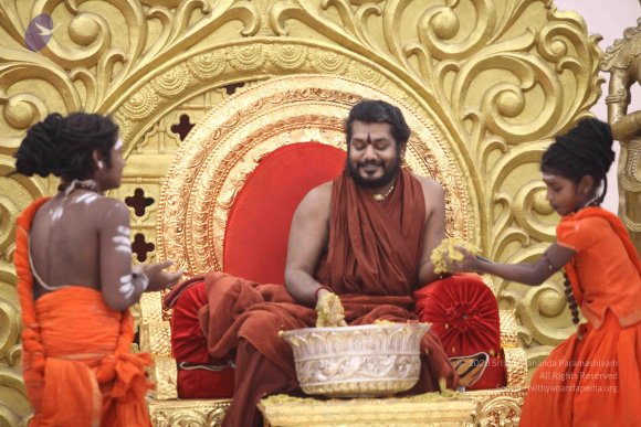 2-MAHESHWARA-PUJA_Photo_1102_IMG_0488_CMP_WM