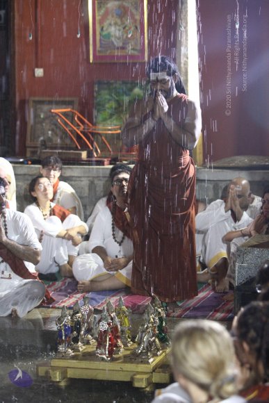 1-COURTYARD_Photo_1002_IMG_0049_CMP_WM