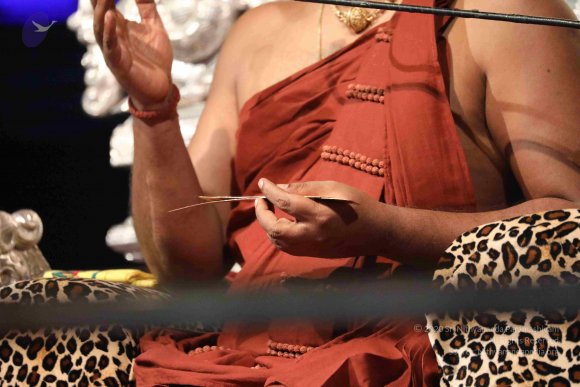 03-SHIVA-DEEKSHA-KALPATARU_Photo_1054_7T7A4012_CMP_WM