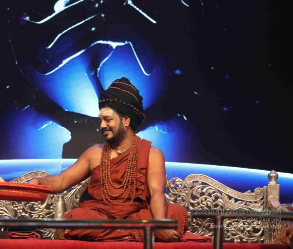 1-Darshan_Photo_1002_7T7A8854_CMP_WM