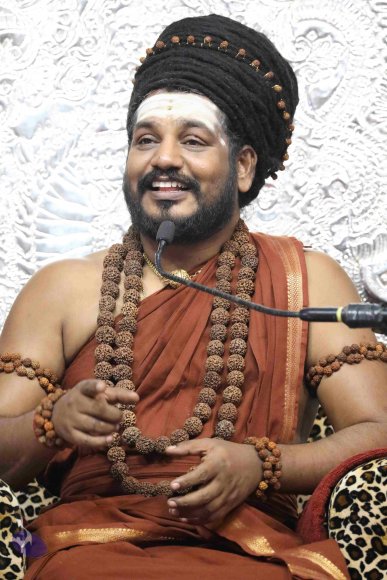 01-EVENING-SATSANG_Photo_1024_7T7A0360_CMP_WM