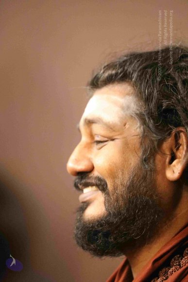 03-SATSANG_Photo_1002_7T7A0206_CMP_WM