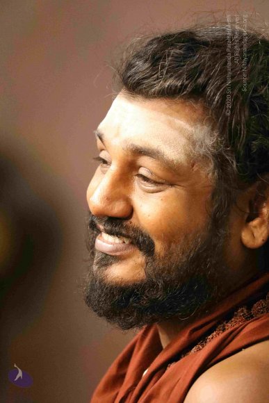 03-SATSANG_Photo_1006_7T7A0218_CMP_WM