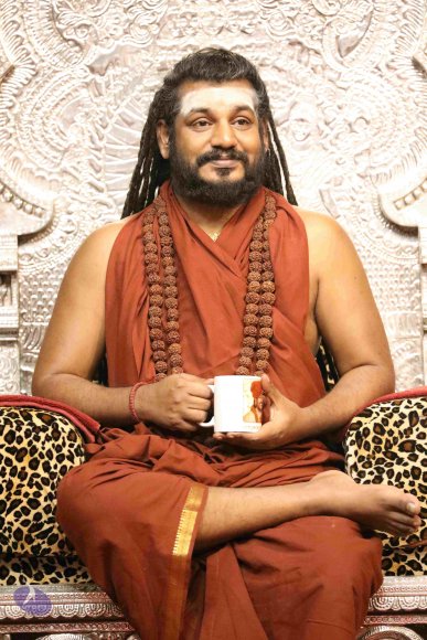 03-SATSANG_Photo_1020_7T7A0274_CMP_WM