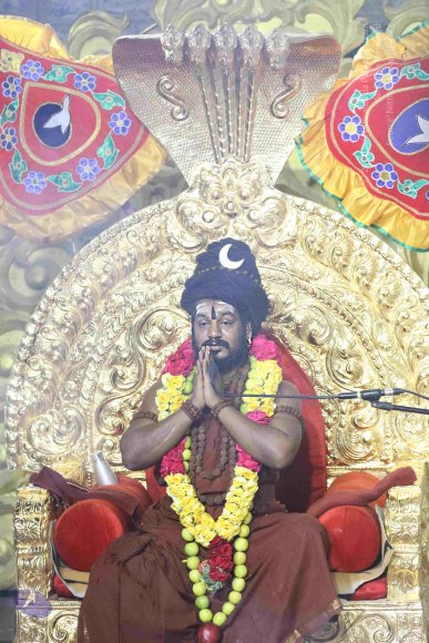 2-Thiruvannamalai-Temple-Visit_Photo_1035_7T7A6675_CMP_WM