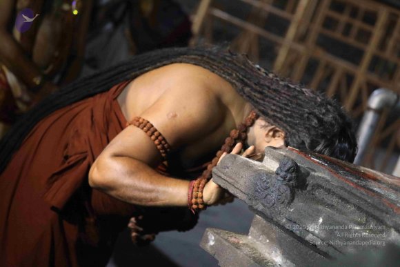 3-Shiva-Deeksha-Kalpataru_Photo_1000_7T7A5876_CMP_WM