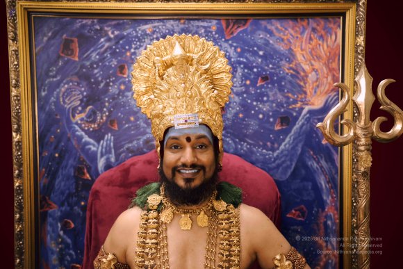 2025-Sep-22-Navaratri_7U6A4053_1