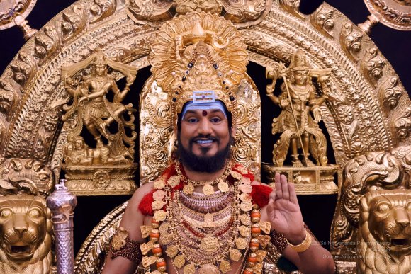 2025-Sep-23-Navaratri_7U6A4153_1