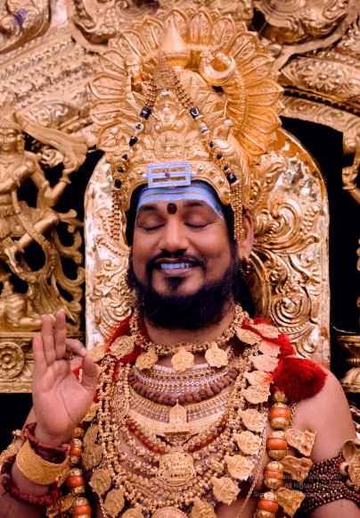 2025-Sep-23-Navaratri_7U6A4168_1