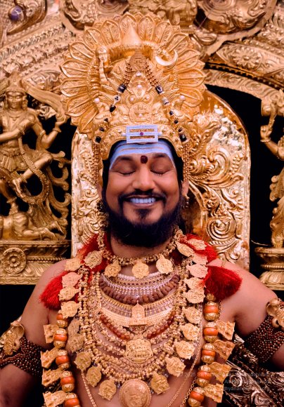 2025-Sep-23-Navaratri_7U6A4506_1