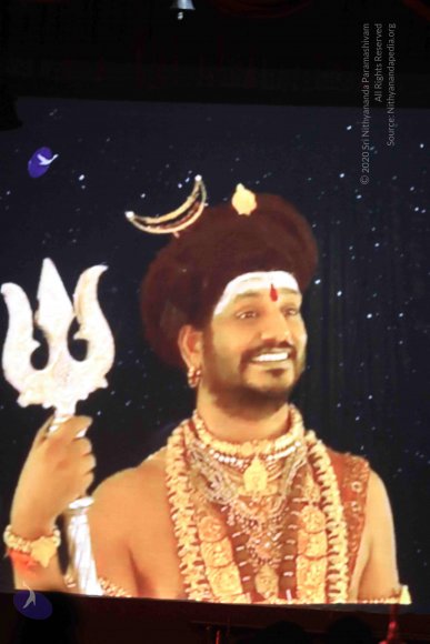 1-Pada –Puja-Satsang_Photo_1005_7T9A0062_CMP_WM