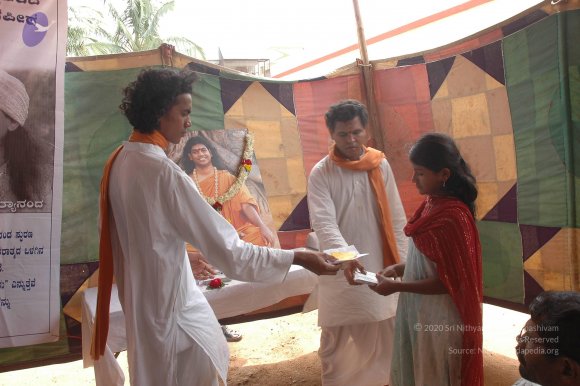 20070701_Photo_14_1x3wYltnJKD2KK2kQ0k41M_c-i_pNpWvX