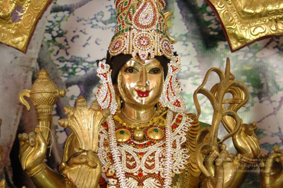 DeitiesSept2007 389_CMP_WM