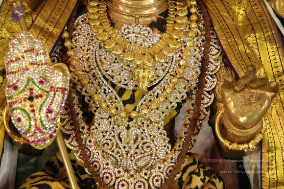 DeitiesSept2007 515_CMP_WM