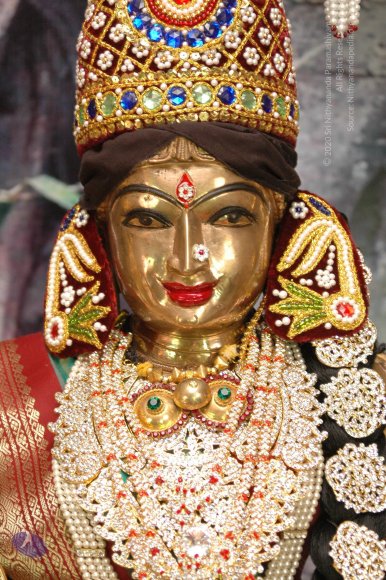 DeitiesSept2007 518_CMP_WM