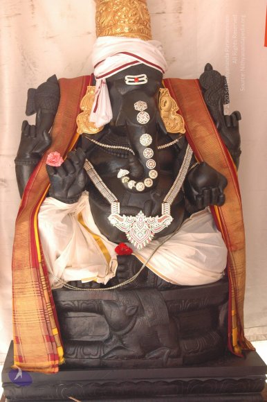 DeitiesSept2007 620_CMP_WM