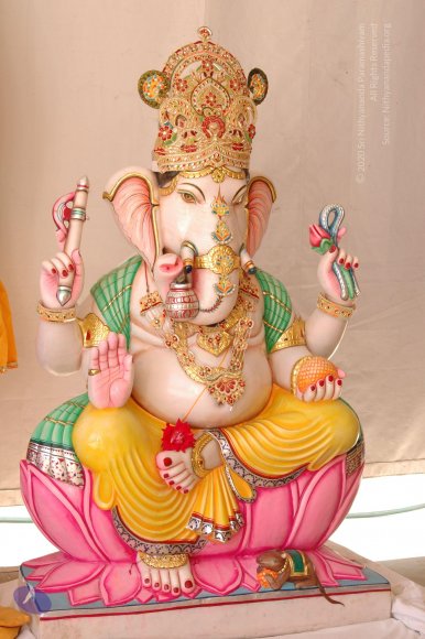 DeitiesSept2007 621_CMP_WM