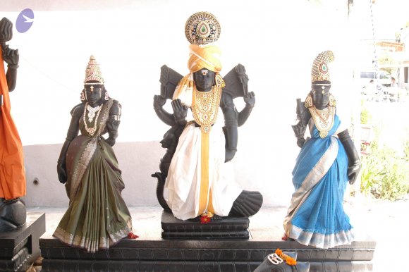 DeitiesSept2007 661_CMP_WM